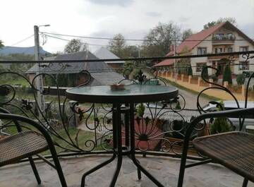 Фото номера Двухместный номер с 1 кроватью Гостевой дом Casa Traditionala Breb г. Breb 4